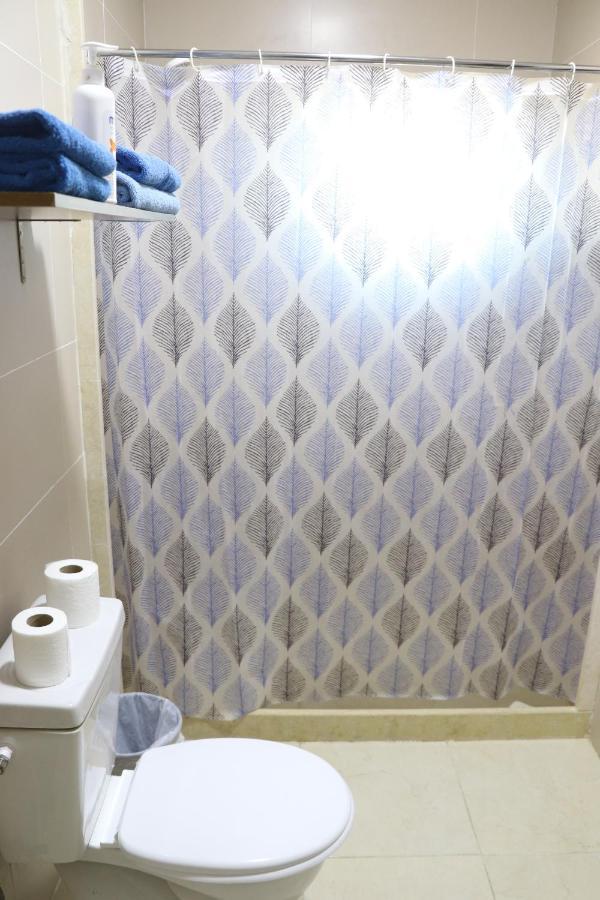 Faraseen Apartments Al Qastal Екстер'єр фото
